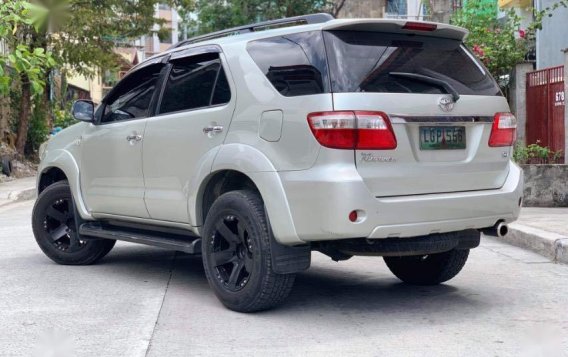 Silver Toyota Fortuner 0 for sale in Manila-2