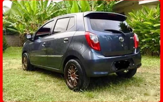 Selling Toyota Wigo 2013 in Dumaguete-1