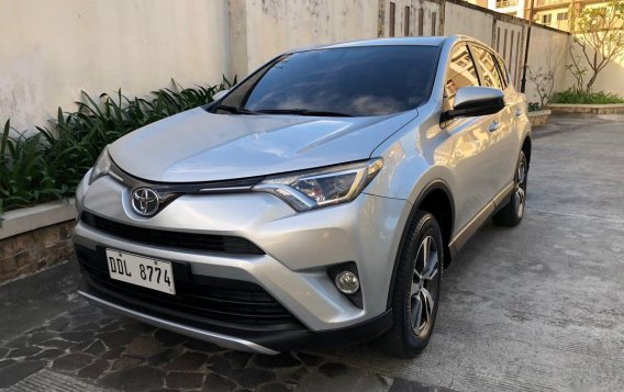 Sell Silver 2016 Toyota Rav4 in Quezon City-2
