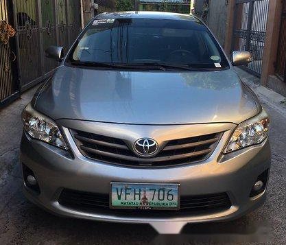 Selling Silver Toyota Corolla Altis 2012 in Pasay
