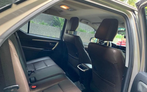 Sell 2018 Toyota Fortuner in Makati-4