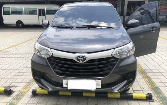 Sell Grey 2017 Toyota Avanza in Manila