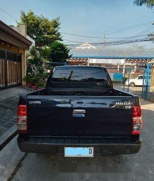 Black Toyota Hilux 2015 for sale in Cainta-2