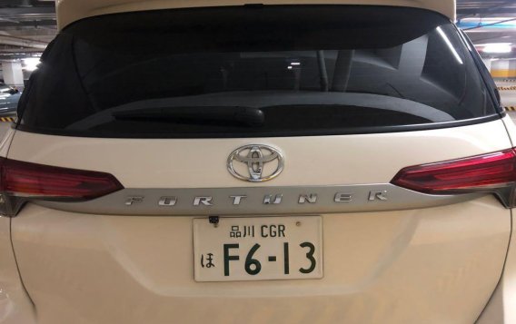 Sell White 2019 Toyota Fortuner in Manila-9