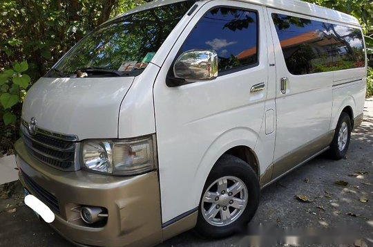 Selling White Toyota Hiace 2008 in Los Baños