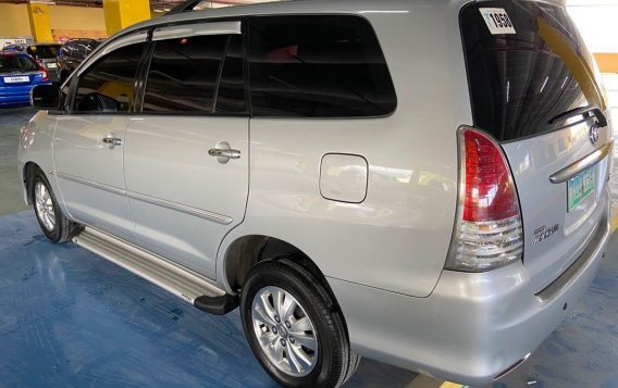 Silver Toyota Innova 2012 for sale in City Batangas-2