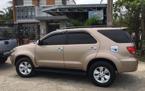 Sell 2007 Toyota Fortuner in Cauayan-5