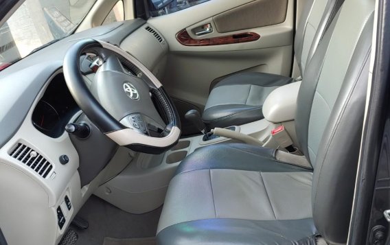 Sell Grey 2013 Toyota Innova in Cabanatuan-4