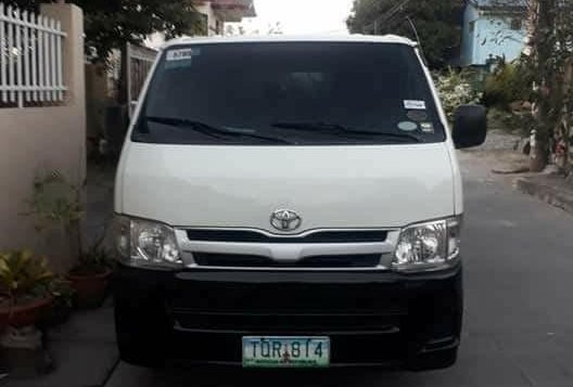 White Toyota Hiace 2012 for sale in Tarlac