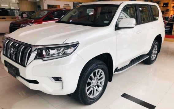 Selling White Toyota Land cruiser prado 2020 in Manila