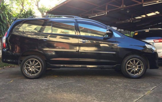 Selling Black Toyota Innova 2014 in Manila-1