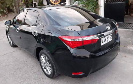 Selling Black Toyota Corolla Altis 2014 in Pandan-4