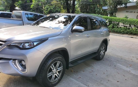 Selling Silver Toyota Fortuner 2018 in Cebu City-1