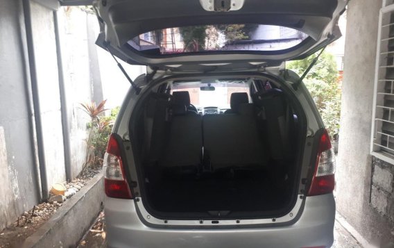 Selling Silver Toyota Innova 2015 in Mandaluyong-2