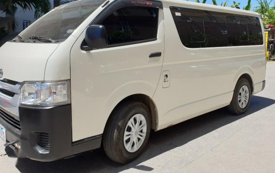 Selling Toyota Hiace 2018 in Cebu City -1