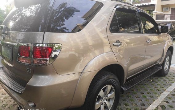Sell 2005 Toyota Fortuner in Quezon City-4