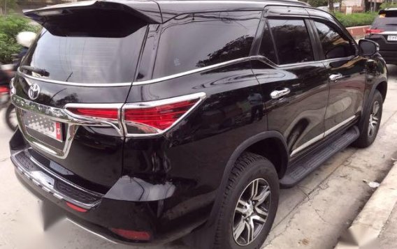 Toyota Fortuner 2018 for sale in Manila-3