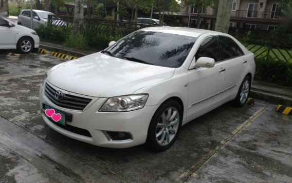 Selling White Toyota Camry 2009 in Bacolod