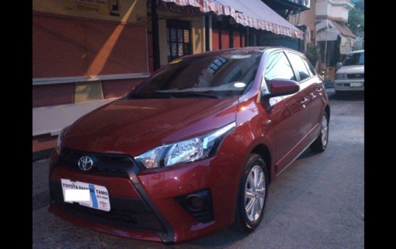 Red Toyota Yaris 2015 Hatchback for sale in Manila-9