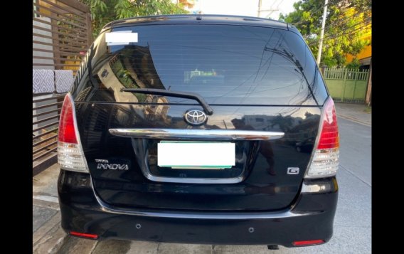 Selling Toyota Innova 2012 at 71000 km in Quezon City-5