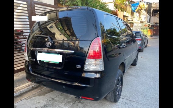 Selling Toyota Innova 2012 at 71000 km in Quezon City-2