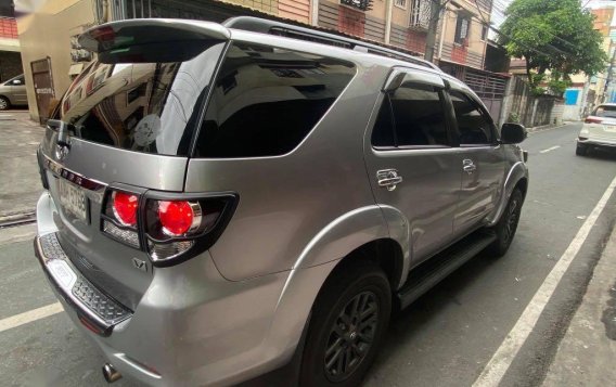 Grey Toyota Fortuner 2015 for sale in Greenhills-2