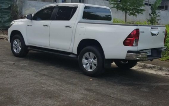Sell White 2019 Toyota Hilux in Quezon City-1