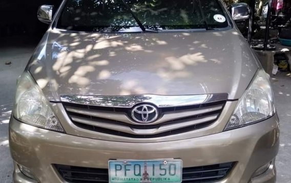 Beige Toyota Innova 2011 for sale in Valenzuela-5