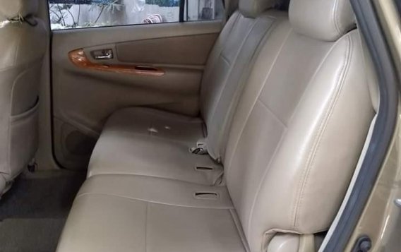 Beige Toyota Innova 2011 for sale in Valenzuela-6