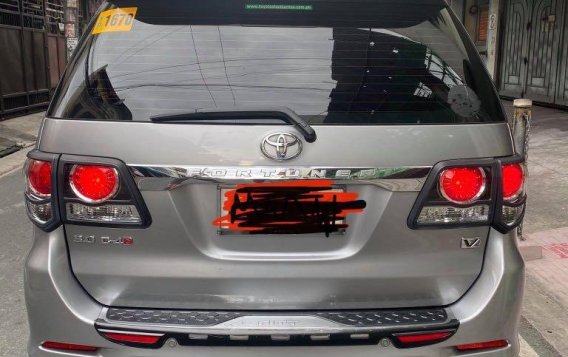 Grey Toyota Fortuner 2015 for sale in Greenhills-1