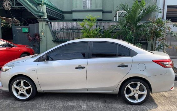 Selling Silver Toyota Vios 2014 in Quezon City-3