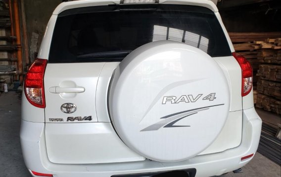 Selling White Toyota Rav4 2007 in Caloocan City-3