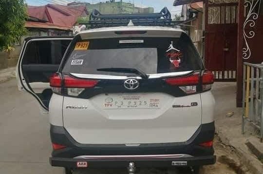Sell White 2019 Toyota Rush in Manila-6