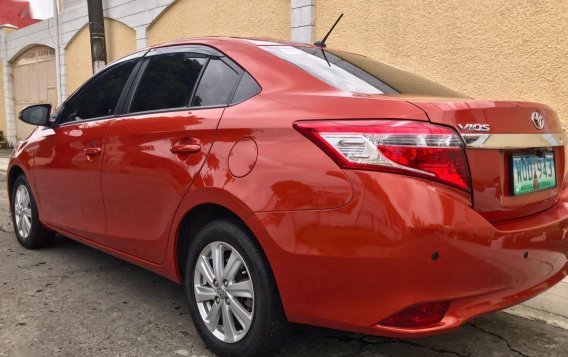 Selling Orange Toyota Vios 2014 in Las Piñas-4