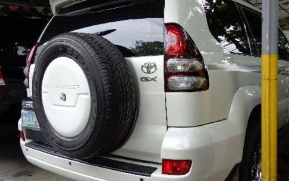 White Toyota Land Cruiser 2004 SUV / MPV for sale in Cebu City-1