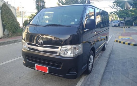 Black Toyota Hiace for sale in Manila-3