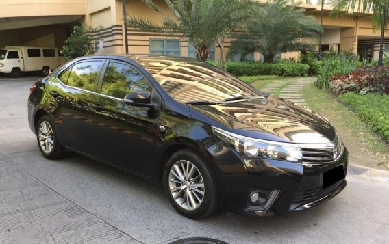 Black Toyota Corolla altis for sale in Makati City