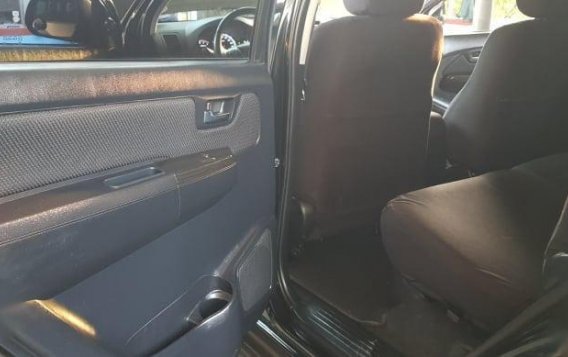 Black Toyota Fortuner 2016 for sale in Quezon City-2