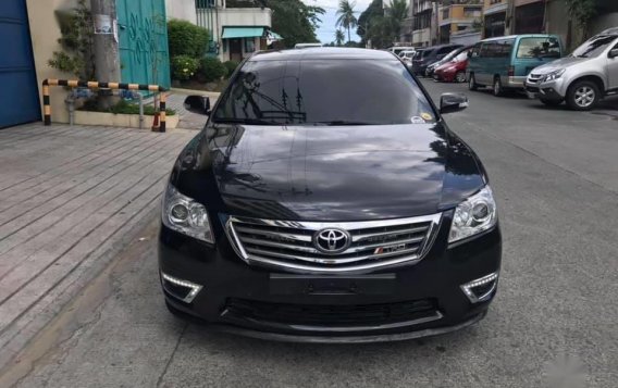 Sell Black 2010 Toyota Camry in Banawe