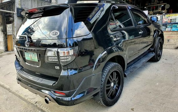 Black Toyota Fortuner 2013 for sale in Manila-1