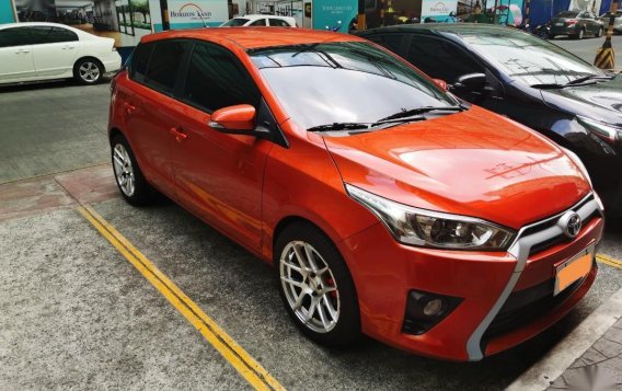 Selling Orange Toyota Yaris 2014 in Manila