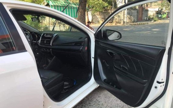 Selling White Toyota Vios 2017 in Taguig-8