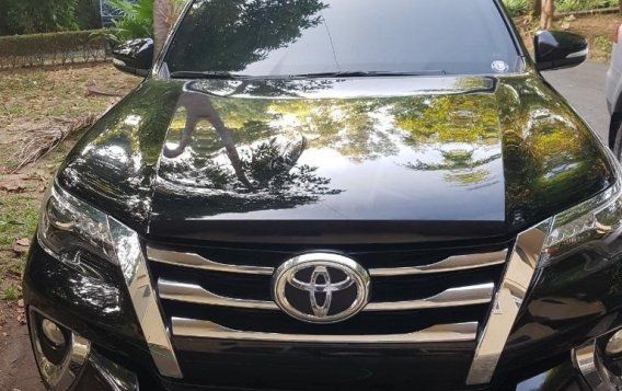 Black Toyota Fortuner 2017 for sale in Manila-7