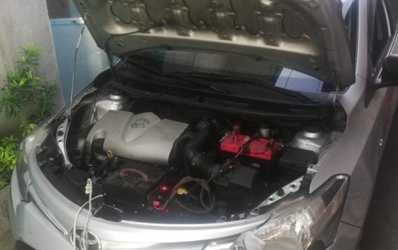 Selling Silver Toyota Vios 2017 in Quezon City-1