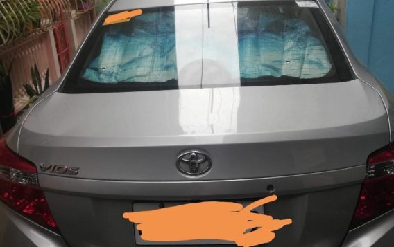 Selling Silver Toyota Vios 2017 in Quezon City-2