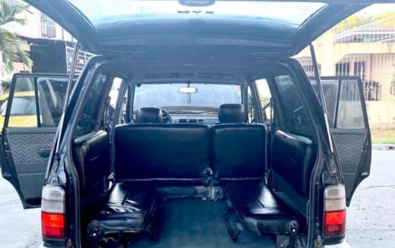 Black Toyota Revo 2001 for sale in Quezon City-3