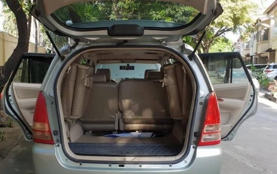 Silver Toyota Innova 2007 for sale in Davao-3