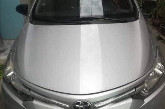 Selling Silver Toyota Vios 2017 in Quezon City-3