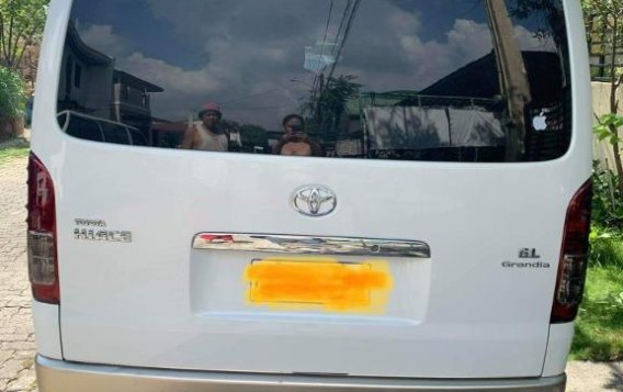 Pearl White Toyota Grandia 2018 for sale in Antipolo-4