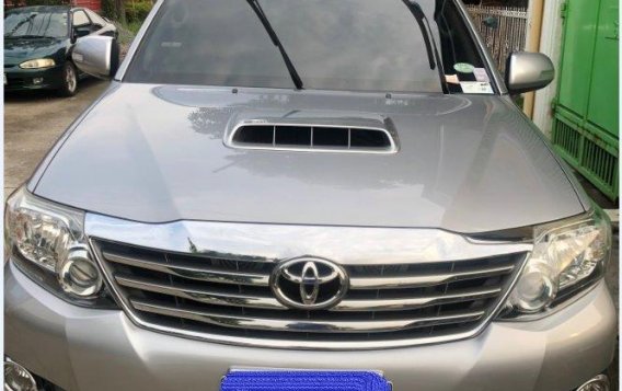 Grey Toyota Fortuner 2016 for sale in Las Pinas-7